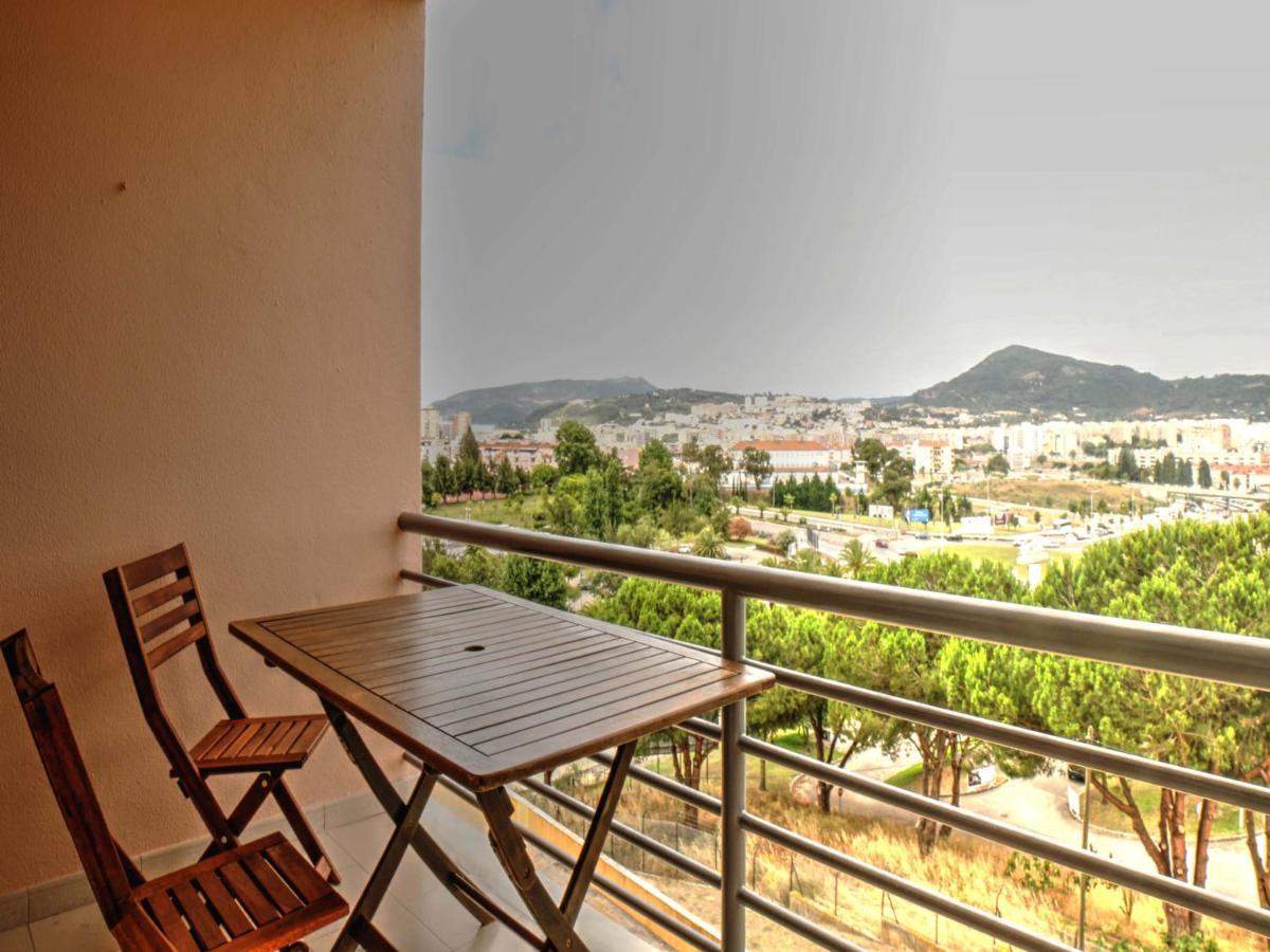 Balcony With View, Private Garage, An Elevator Apartman Setúbal Kültér fotó